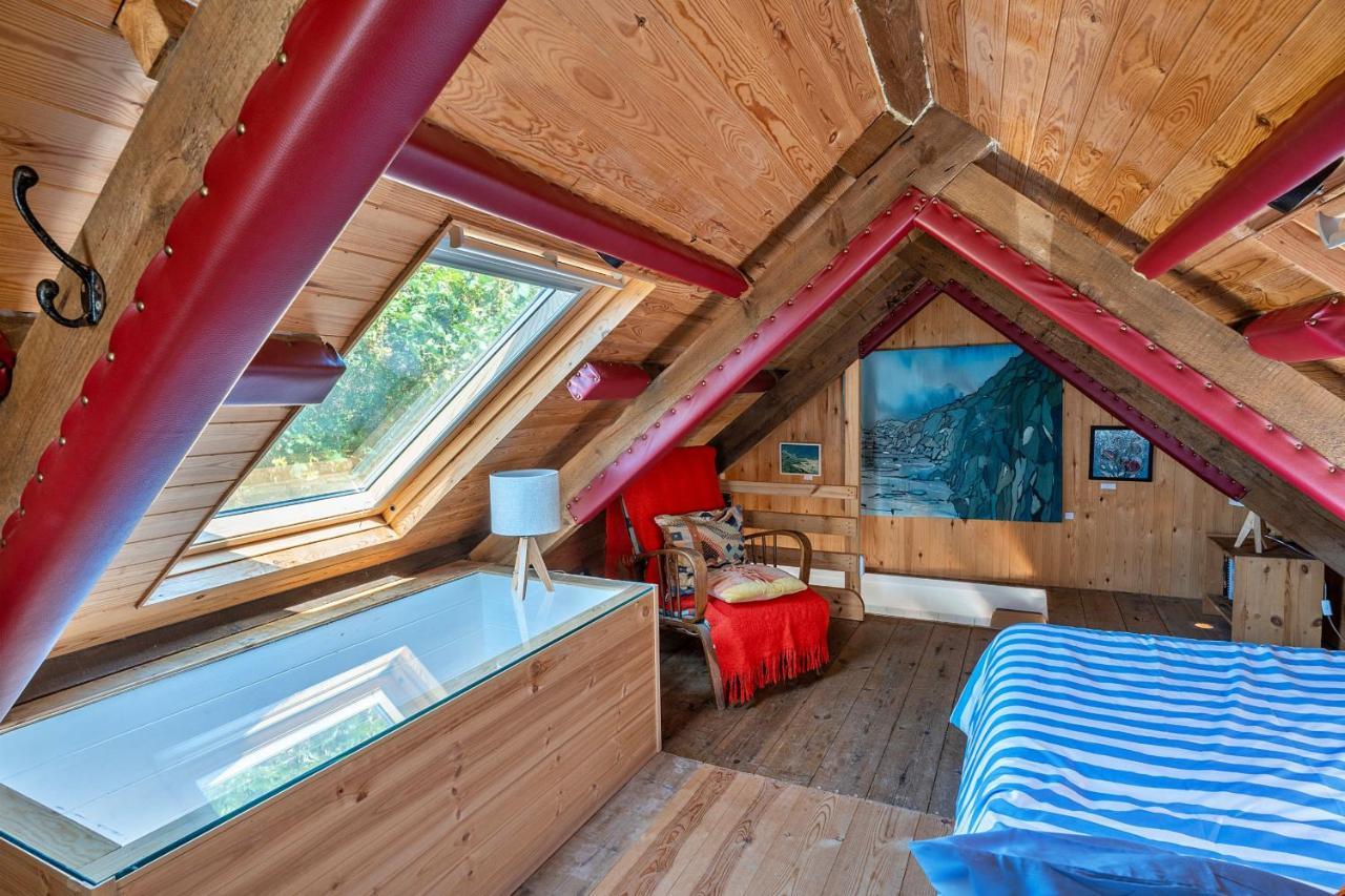 Finest Retreats - The Watchtower At Western Watch Lower Boscaswell Exteriör bild
